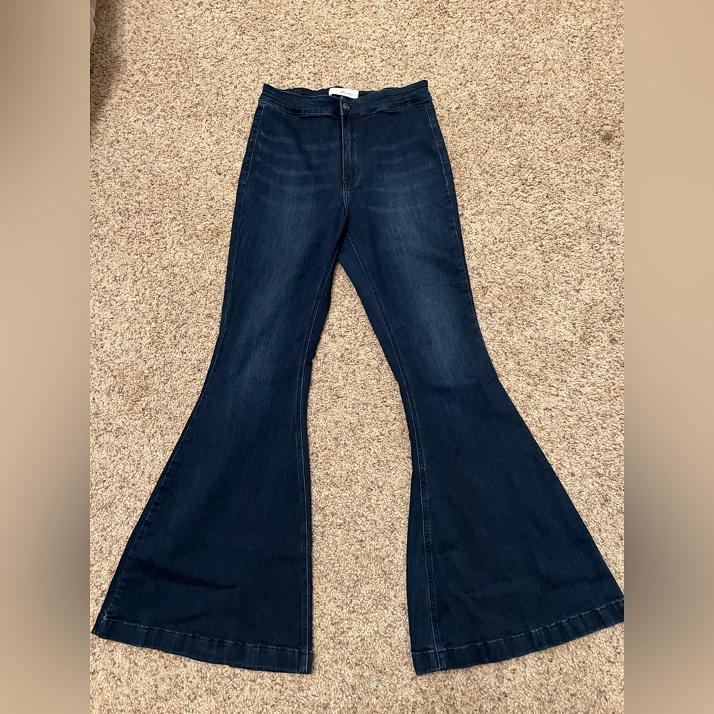 Women’s flare jeans